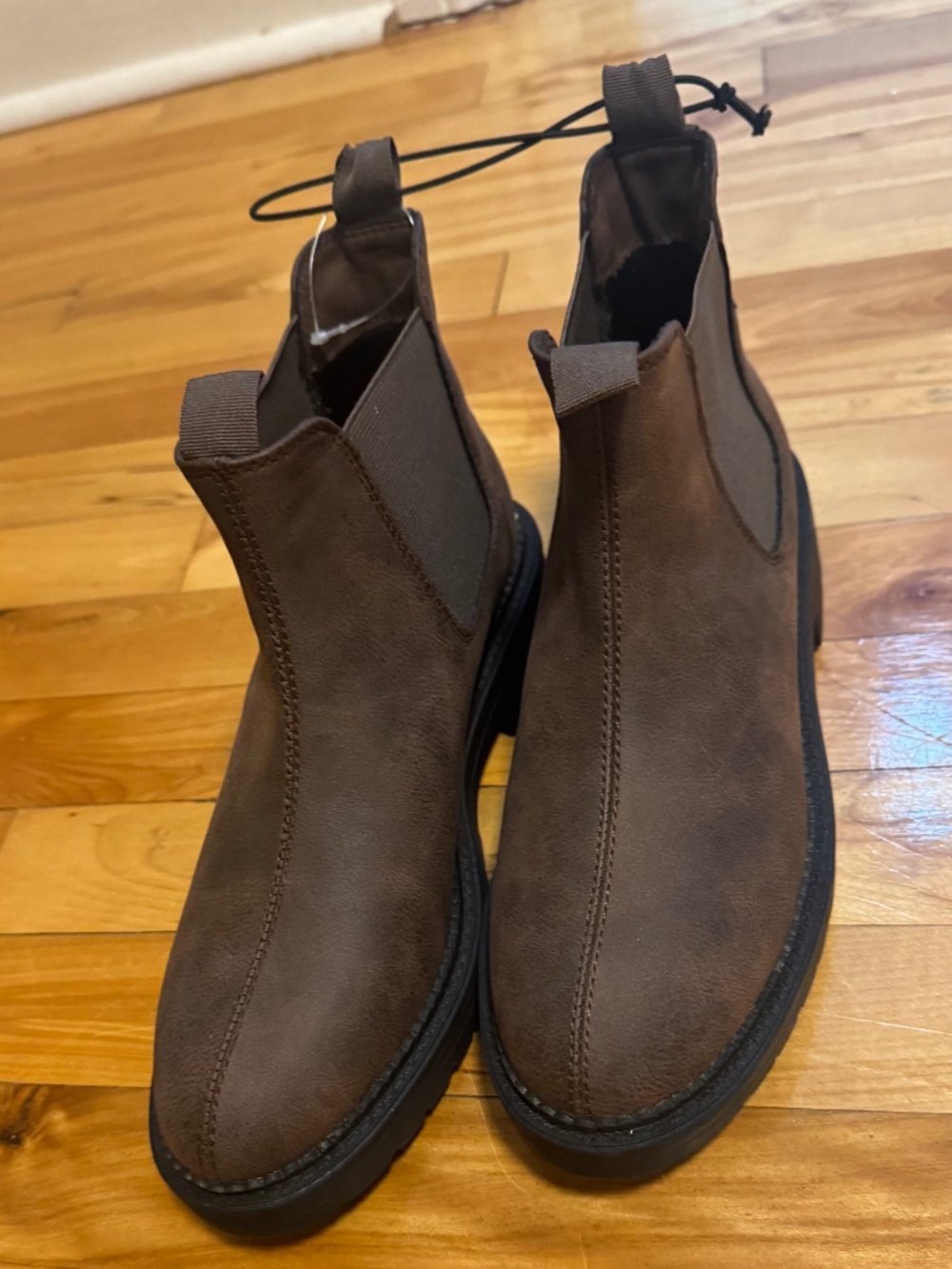 Joe Fresh Brown Chelsea Ankle Boots – Women’s Size 9 NEW